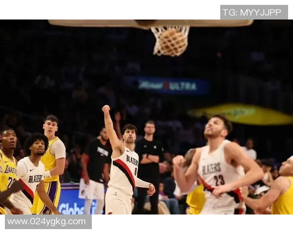 NBA焦点战:湖人队主场胜开拓者队,战术对决与关键时刻分析